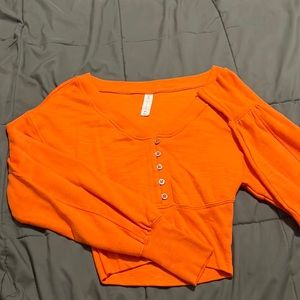 Orange cropped sweater xxs